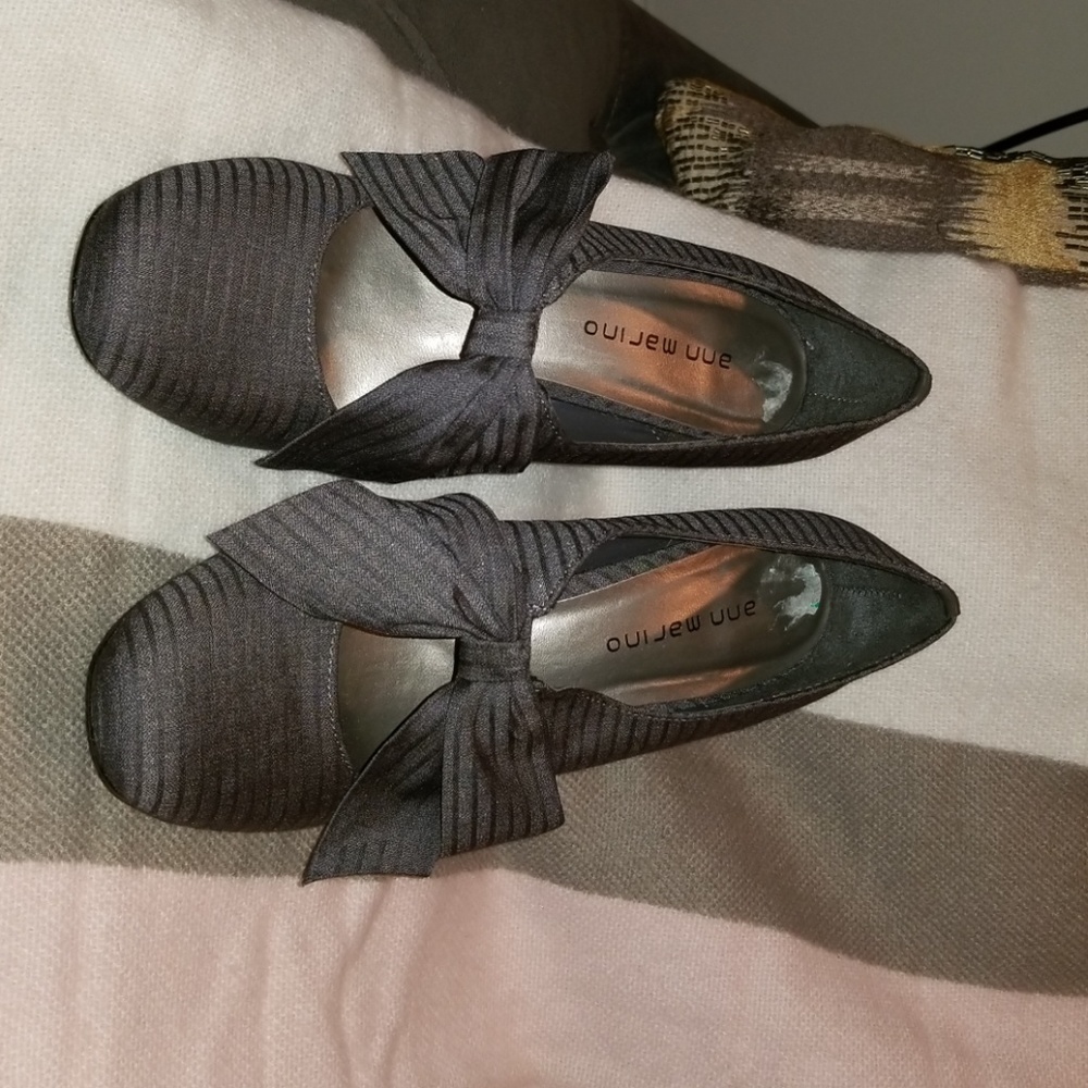 SHOES